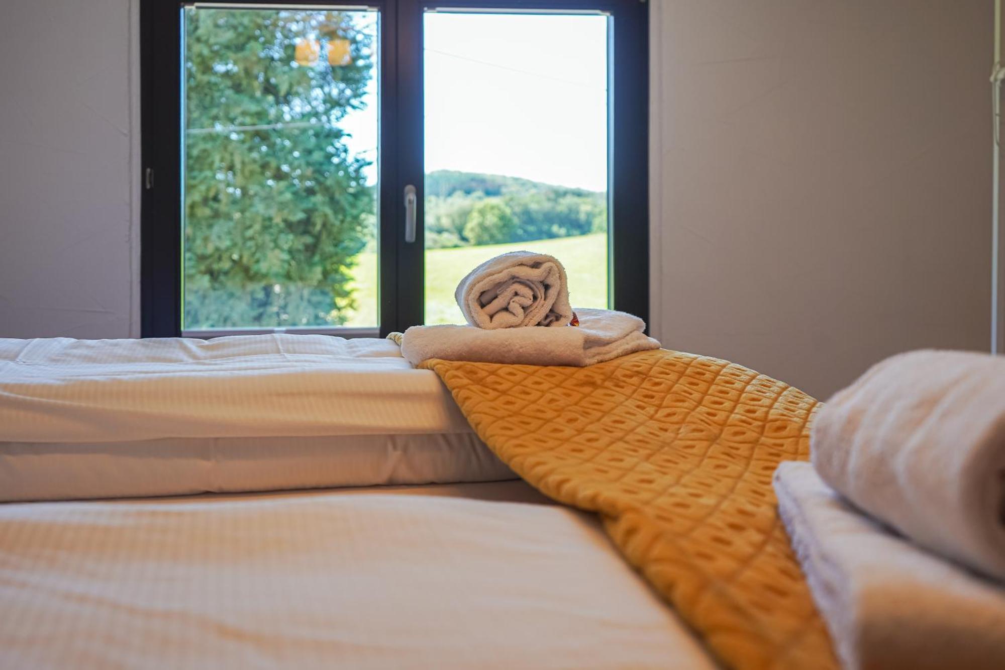7Seas Boutique Ferienhaus Bostalsee - 2 Apartments Oder Ganzes Haus, Mit Sauna 노펠덴 외부 사진